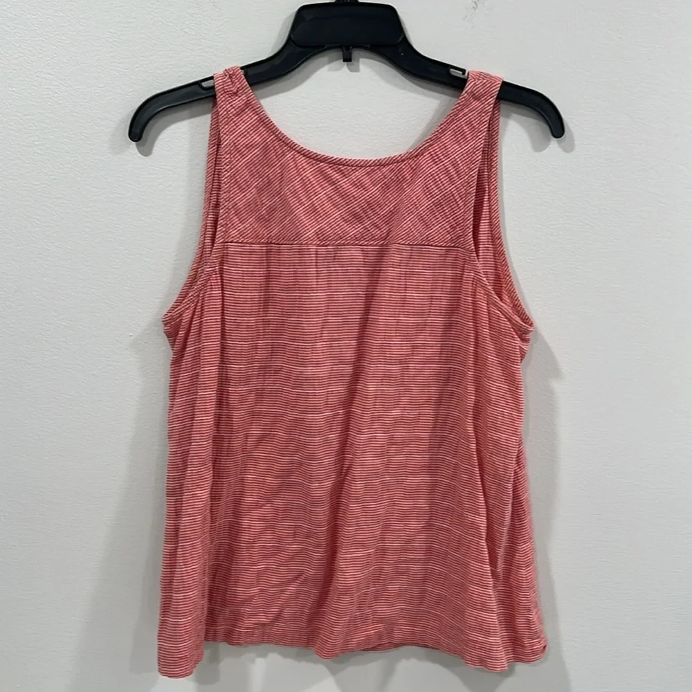 Woolrich Tank Top Size Medium EUC - Picture 6 of 12